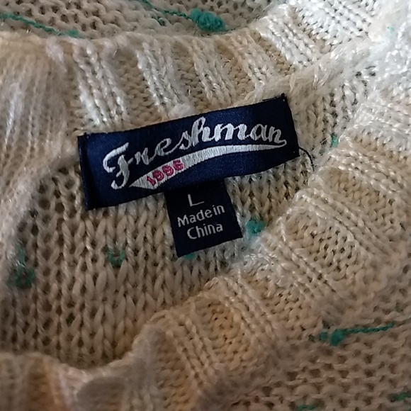 Sweater - Picture 3 of 3